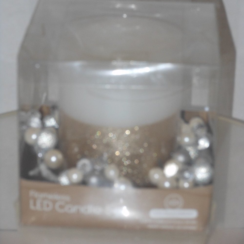 FLAMELESS LED CANDLE SET - Picture 5 of 5